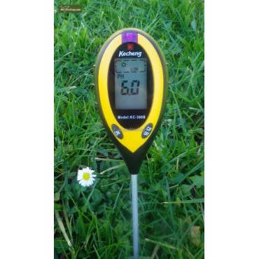 4 in 1 SolTester